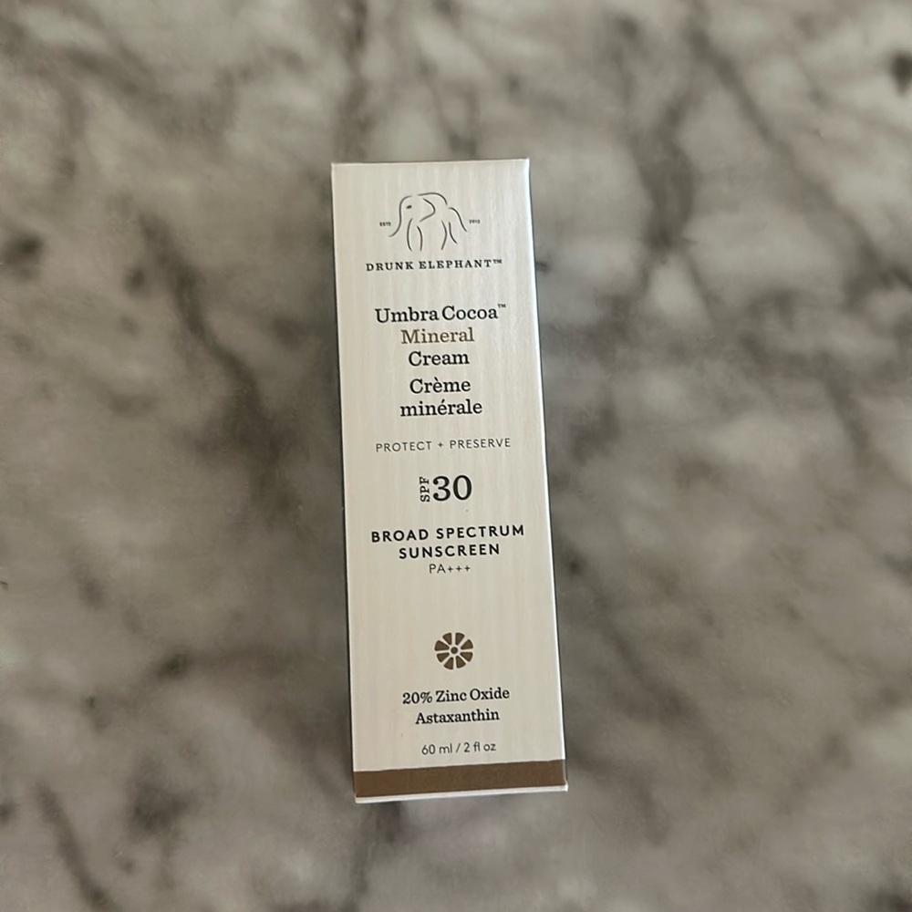 NWT in box Drunk Elephant Umbra Cocoa Mineral Cream SPF 30
